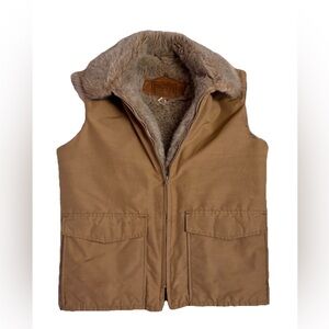 Vintage Woolrich Faux Fur Lined Vest Tan EUC Made In USA WPL 6635 Medium